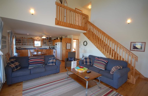 Darnley Cottage | Spectacular beach house location - Thundercove Beach