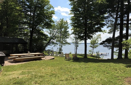 Drummond-North Elmsley House | Spectacular Home on Mississippi Lake Near Ottawa, Perth and Stonefields Estate