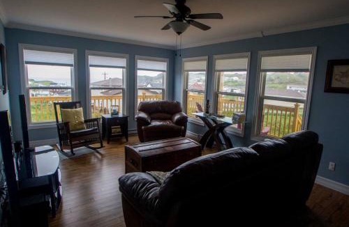 Crow Head House | Spectacular Ocean View Bungalow