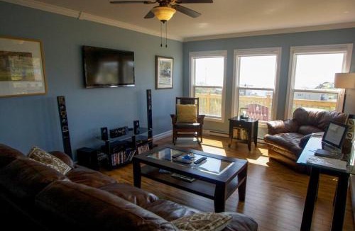 Crow Head House | Spectacular Ocean View Bungalow