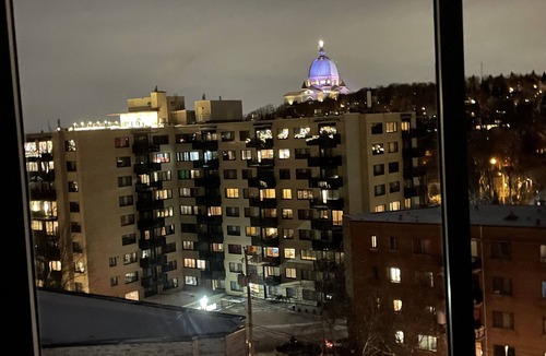 Cote-Des-Neiges—Notre-Dame-De-Grace Condo | Spectacular views minutes from downtown Montréal