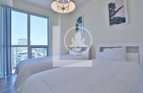 Toronto Entertainment District Apartment | Splendid - Luxury Executive Condo King West