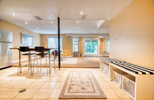 Central Erin Mills Apartment | Spotless & Spacious 2BR/2BA Comfortably Sleeps 6