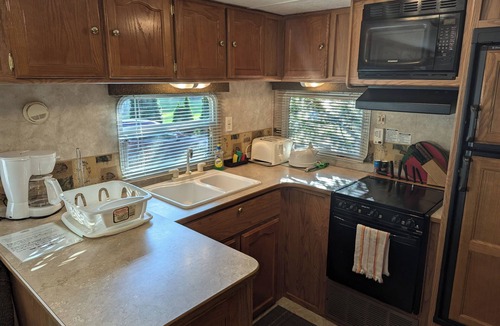 Cloyne House | Springdale Trailer at Bon Echo Family Campground | Rustic Stay w/Beach Accessn