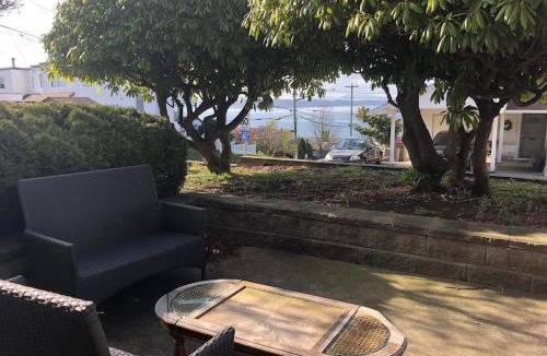 White Rock House | Star of the Sea guest house