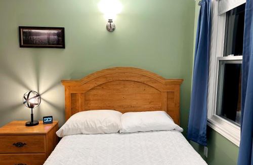 Norman's Cove-Long Cove House | Starboard suite @ The Homestead Oceanfront