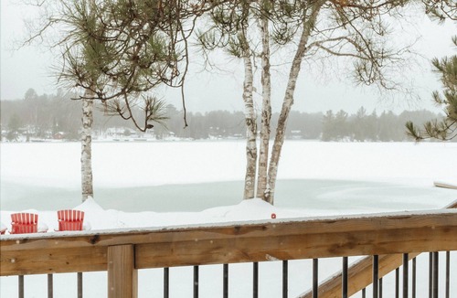 Perry Cottage | Starlit Cabin at Algonquin Woods, Lake Front Cottage