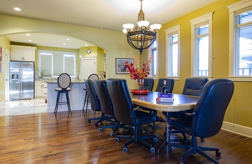Kensington House | Stay, work and relax… Executive House in NW Calgary