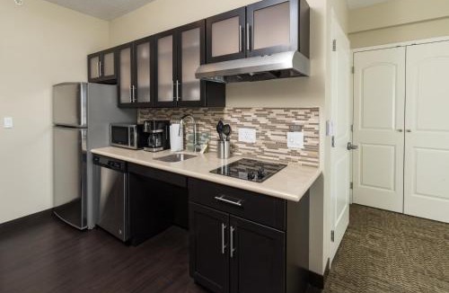 Saskatoon Hotel | Staybridge Suites - Saskatoon - University by IHG