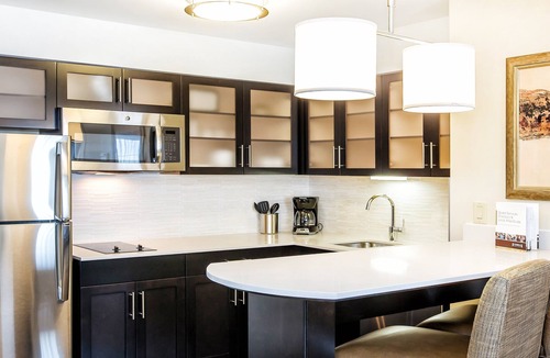 Jasper Place Hotel | Staybridge Suites West Edmonton by IHG
