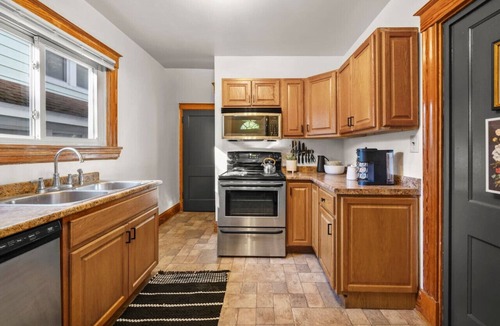 Clifton Heights House | StayMoerlin | Clifton