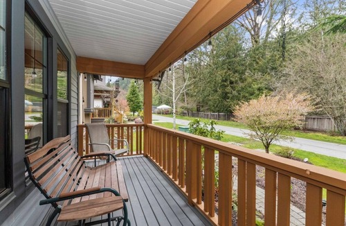 Lindell Beach Cottage | Steadymart Cottage - spacious 3-bed/3-bath & pool, hot tubs, creek, Cultus Lake