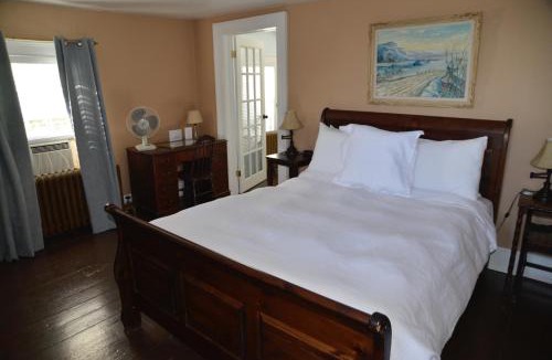 Adjala-Tosorontio Bed & Breakfast | Stevenson Farms-Harvest Spa B & B