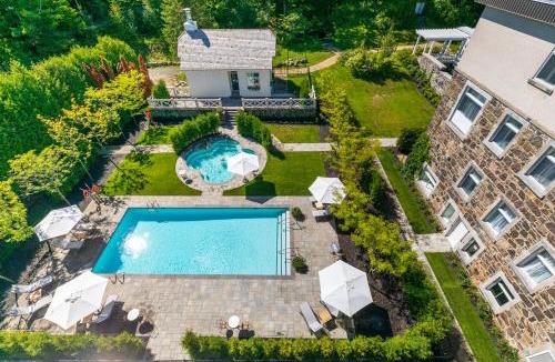 Sainte-Agathe-des-Monts Hotel | StoneHaven Le Manoir - Relais & Châteaux