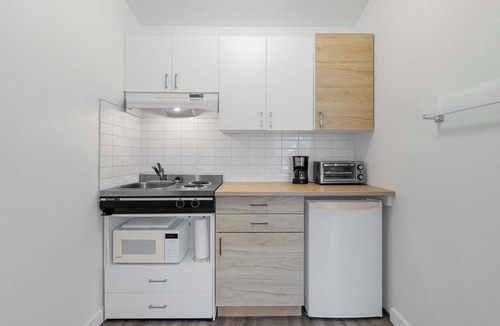 Notre-Dame-Auxiliatrice-de-Buckland Apartment | Studio de Ski 64-2 - Studio Mont du Midi
