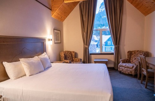 Banff Apartment | Studio flat ∙ 1 bedroom ∙ 4 guests