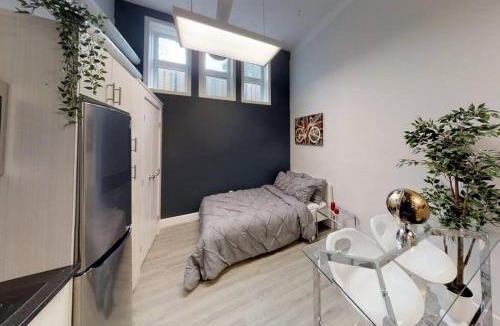 Sandy Hill Bed & Breakfast | Studio in the heart of downtown