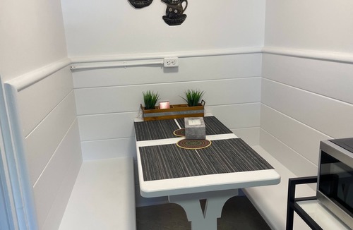 Wolfville Apartment | Studio-like Comfort in Wolfville’s Beating Heart