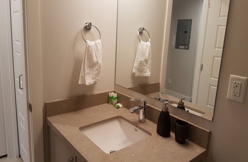 Lower Lonsdale Apartment | Studio North Vancouver Lower Lonsdale