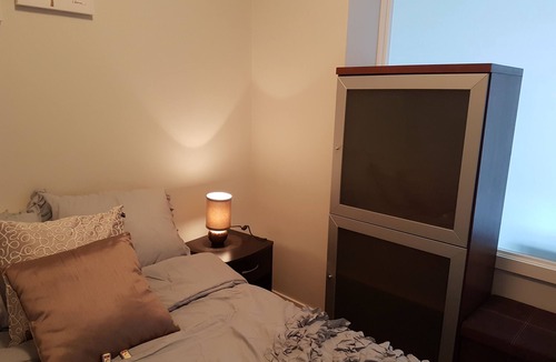 Lower Lonsdale Apartment | Studio North Vancouver Lower Lonsdale