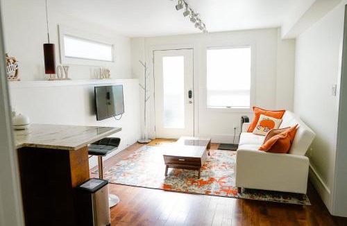 Brentwood Bed & Breakfast | Studio on Capri