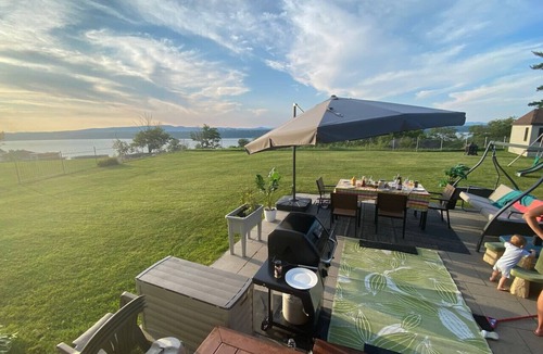 Saint-Nicolas Apartment | Studio vue sur le Fleuve et près de l`autoroute 20