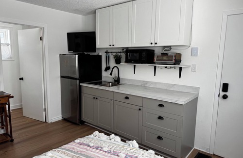Carleton Place Apartment | Studio with kitchenette in downtown Carleton Place.