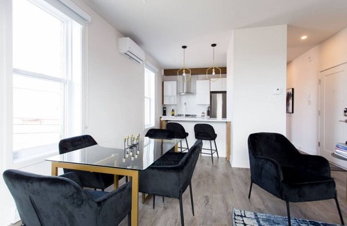 Mile End Apartment | Stunning 1 Bedroom in Mile End by Denstays