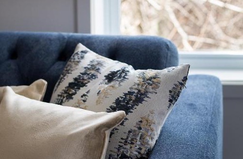 Mile End Apartment | Stunning 1 Bedroom in Mile End by Den Stays