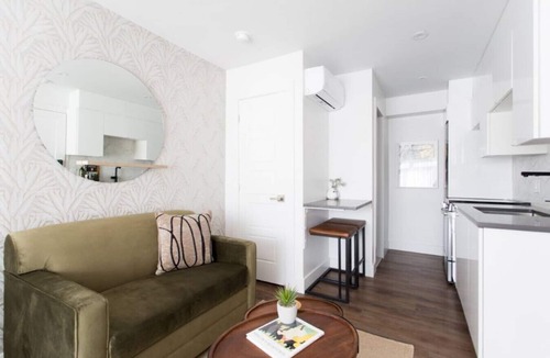 Little Italy Apartment | Stunning 4 Suites on private Floor in Little Italy by Denstays