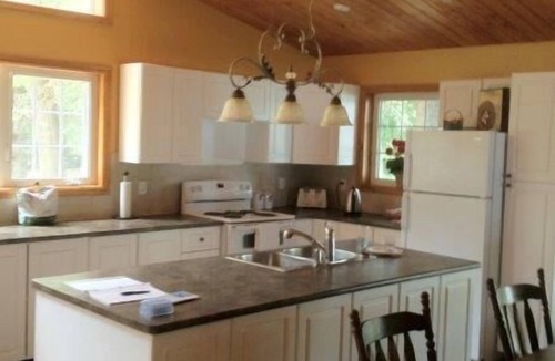 Fenelon Falls Cottage | Stunning Executive, Post & Beam, Fenelon Falls/Bobcaygeon Waterfront Retreat