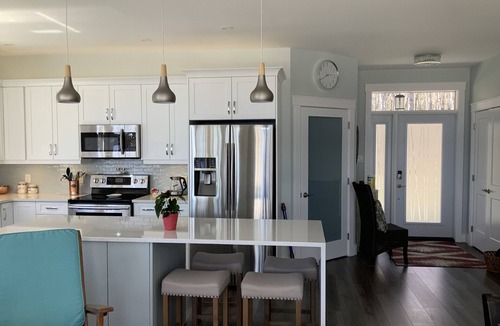 Lunenburg County House | Stunning lakeside property with private dock