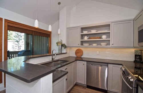 Blackcomb House | Stunning newly remodeled - spacious townhome in Upper Village. Great for Families! Free ski shuttle