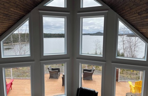 Summerford Cottage | Stunning Ocean View Home