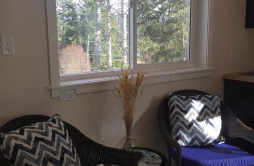 East Sooke Apartment | Stunning Studio in Heart of East Sooke