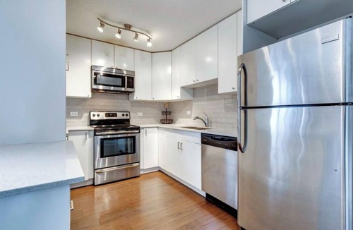 Mission District Condo | Stylish 2-bed condo right in the heart of the action on 17th Ave.