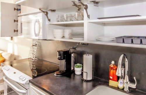 CityPlace Apartment | Stylish 2br Condo with Stunning Sunset Views