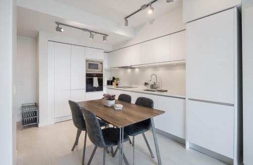 Mount Pleasant Apartment | Stylish 2BR Retreat with Parking and Gym in Olympic Village