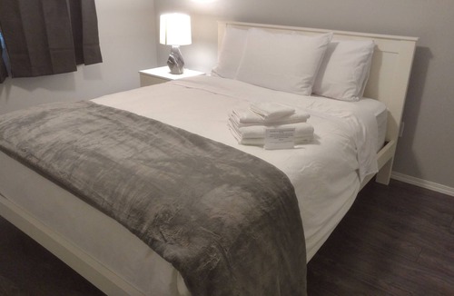 Stony Plain Condo | Stylish 2BR2Bath Condo Near Westview w/ UG Parking
