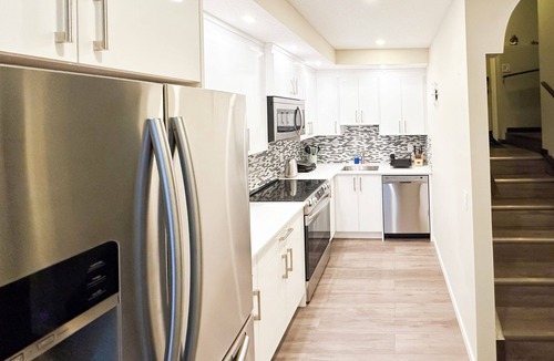 Northwest Calgary Apartment | Stylish and Cozy newly built home-like setting. Great location in NW Calgary.