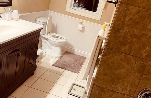 Mount Pearl House | Stylish Comfort Prime Stay in St. John’s 12 minutes to down town.