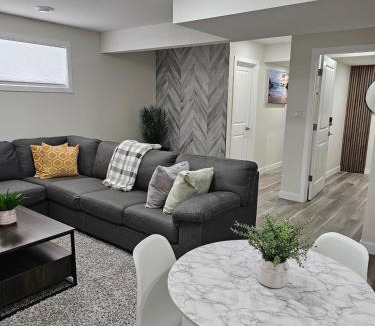 Regina Apartment | Stylish, Fully furnished Brand-New suite