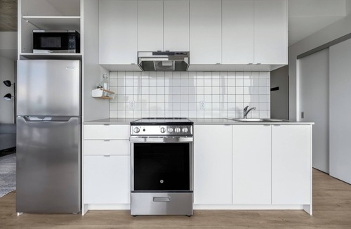 Downtown Montreal Apartment | Stylish Living in Downtown Montreal