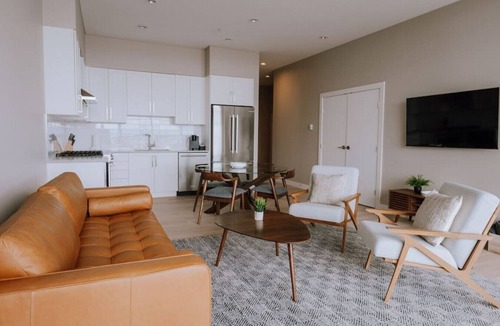 Regional District of Nanaimo Apartment | Suite #113 Contemporary Accommodation Patio Suite