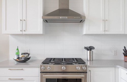 Regional District of Nanaimo Apartment | Suite #209 Contemporary Accommodation Patio Suite