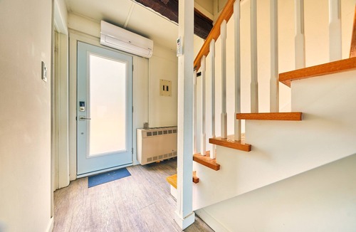 Wainfleet Cottage | Suite 211: Beautiful 3-Bedroom Beachfront Townhouse
