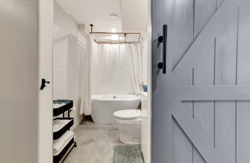 Lloydminster Apartment | Suite III @ the IV HAUS