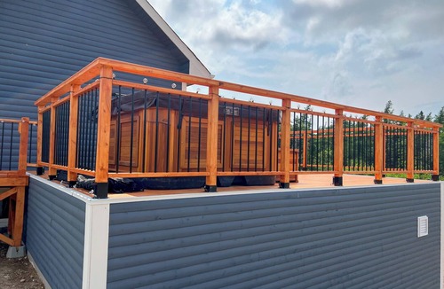 Terra Nova Ski Chalet | Sunny Acre Lodge - 5 Bedrooms with Hot Tub