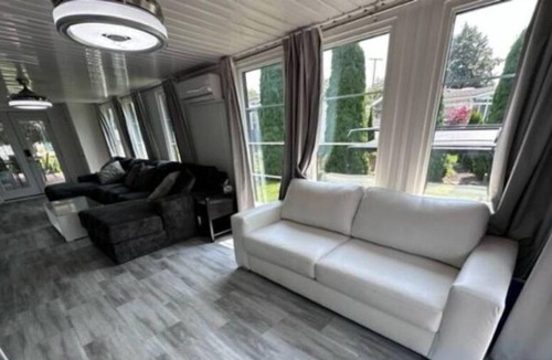 Sherkston Cottage | Sunny Beach Retreat at Sherkston Shores