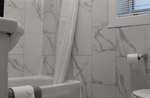 Parry Sound Hotel | Sunrise Inn